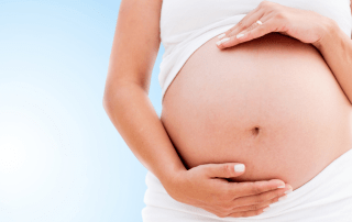 Enfermedad periodontal y sangrado de encías durante el embarazo